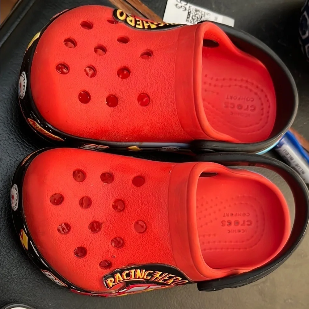 CROCS Red and Black Racing Hero Cars